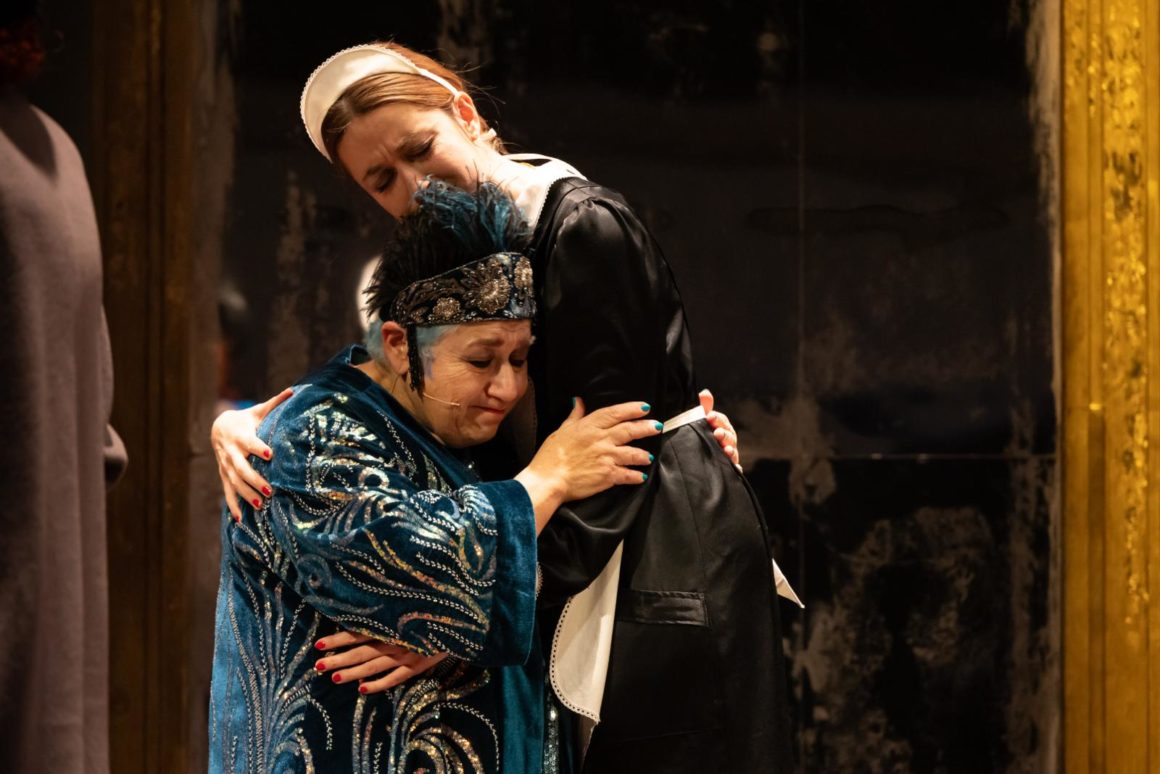 SERRA YILMAZ / TOSCA D’AQUINO / ERIK TONELLI