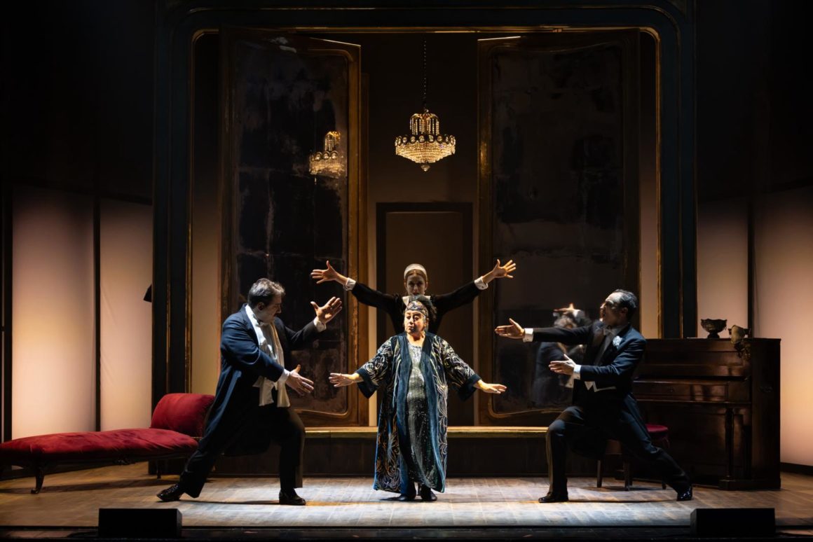 SERRA YILMAZ / TOSCA D’AQUINO / ERIK TONELLI